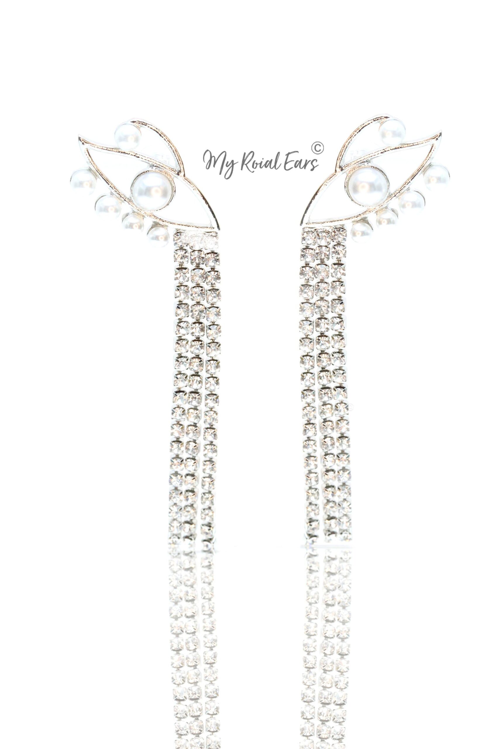 Noemie L- charming pearl ear cuff earrings