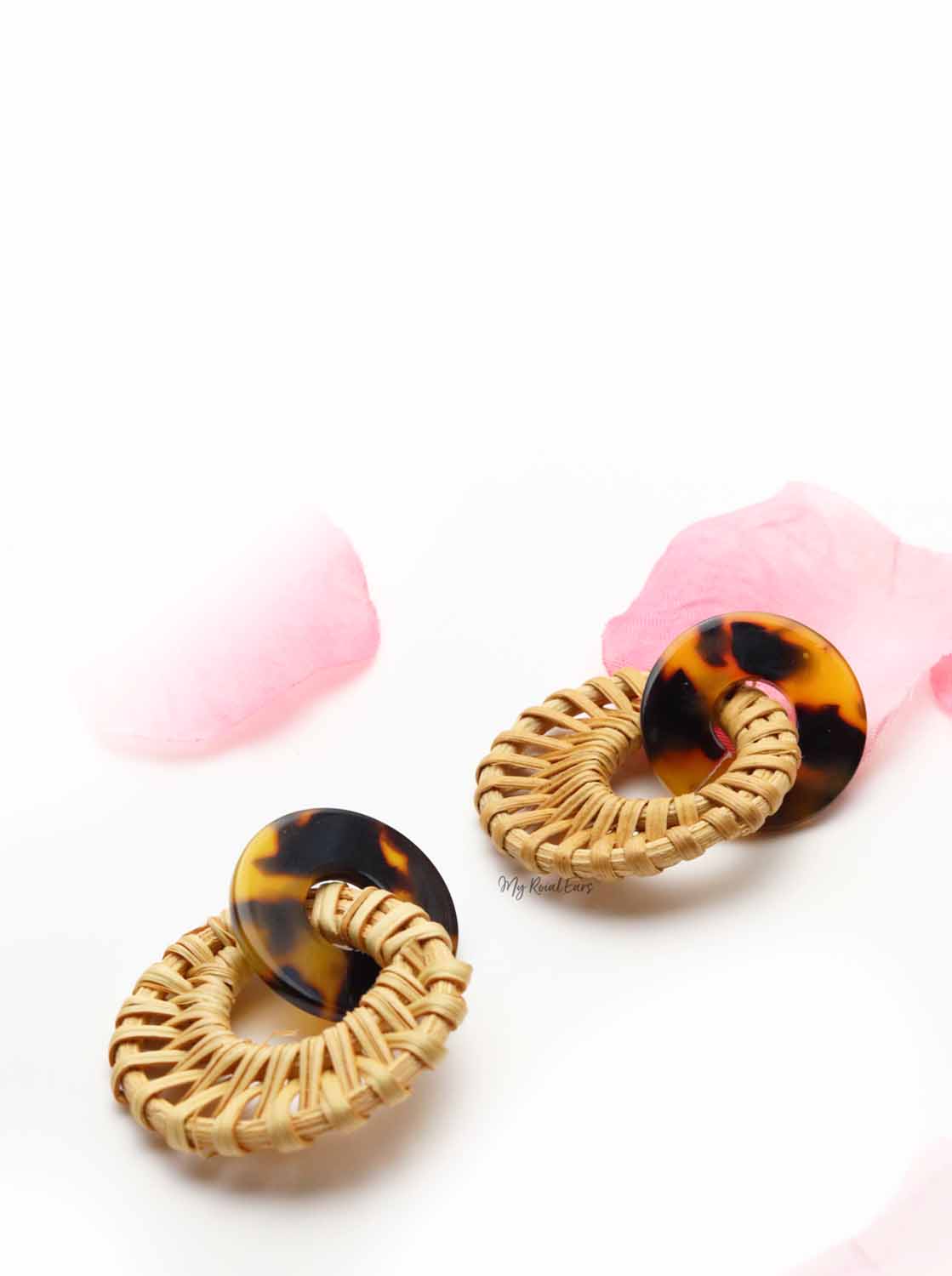 Blue Alpine Daisy- wooden acrylic stud earrings - My Roial Ears LTD