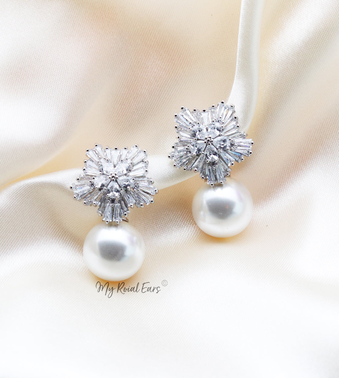 Q Louise Rose Gold-bridal diamond cut floral pearl stud earrings - My Roial Ears LTD