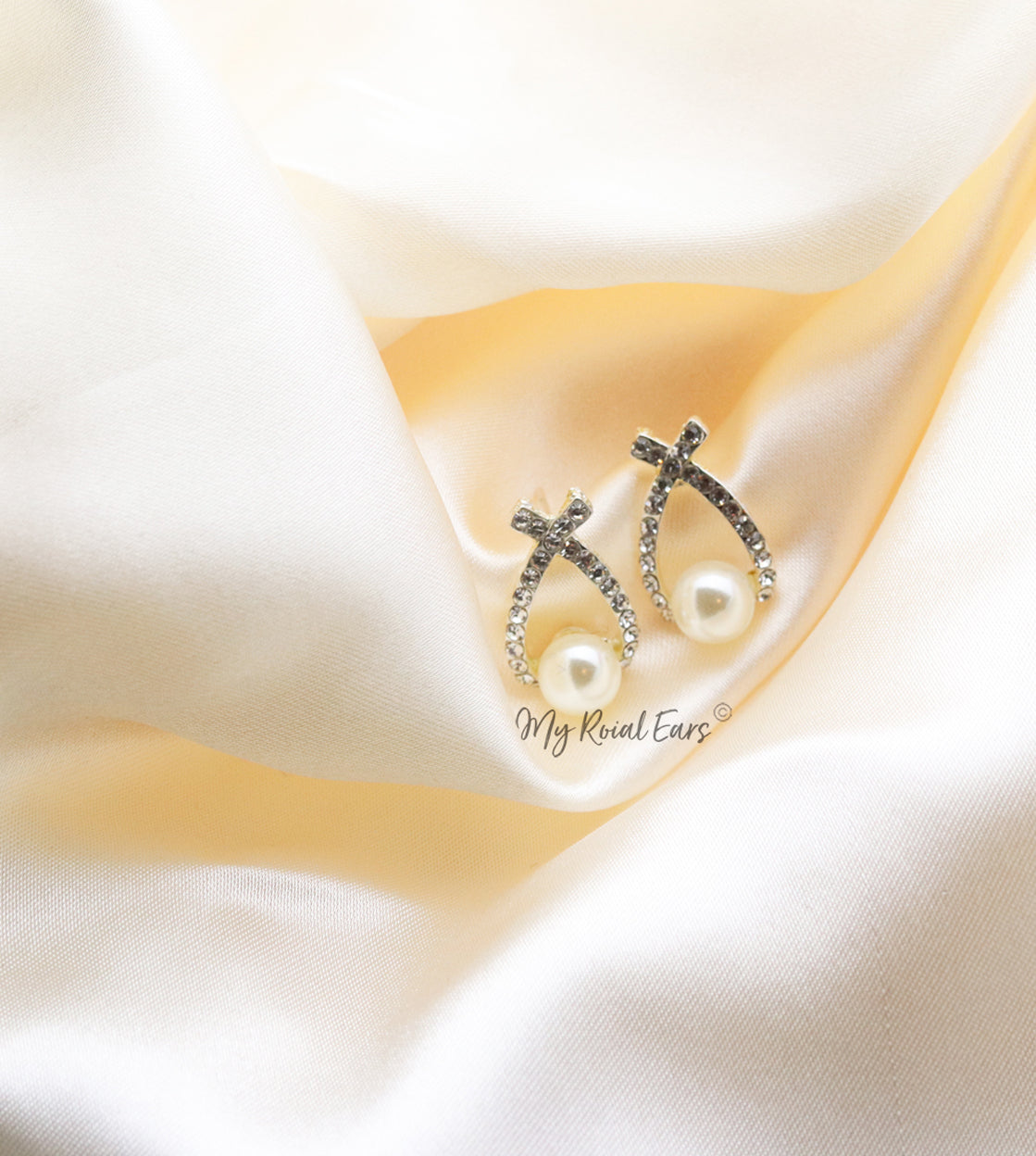 Q.Yasmin Stud-stunning statement rhinestone pearl bridal stud earrings - My Roial Ears LTD