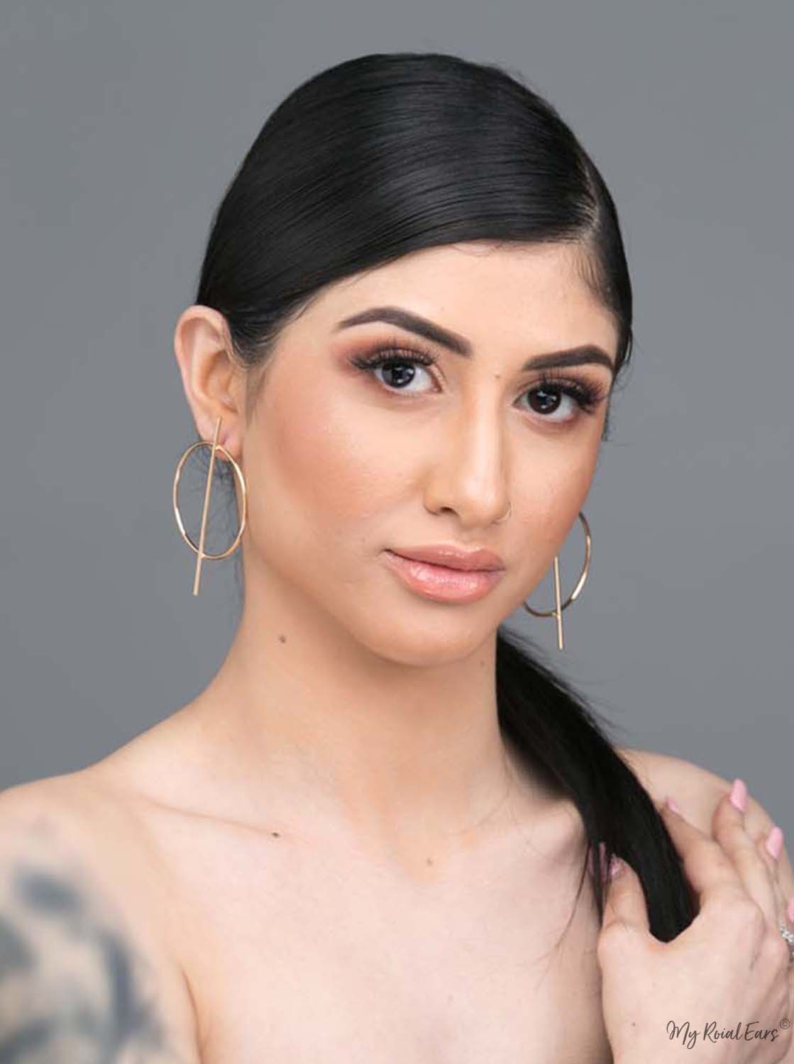 Melaina- gold plated circle statement stud earrings - My Roial Ears LTD