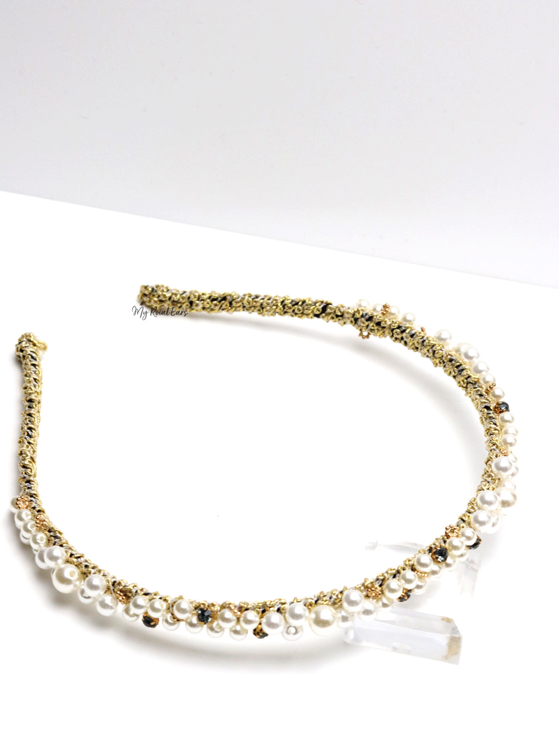 Queen Orla-pearl-embellished headband