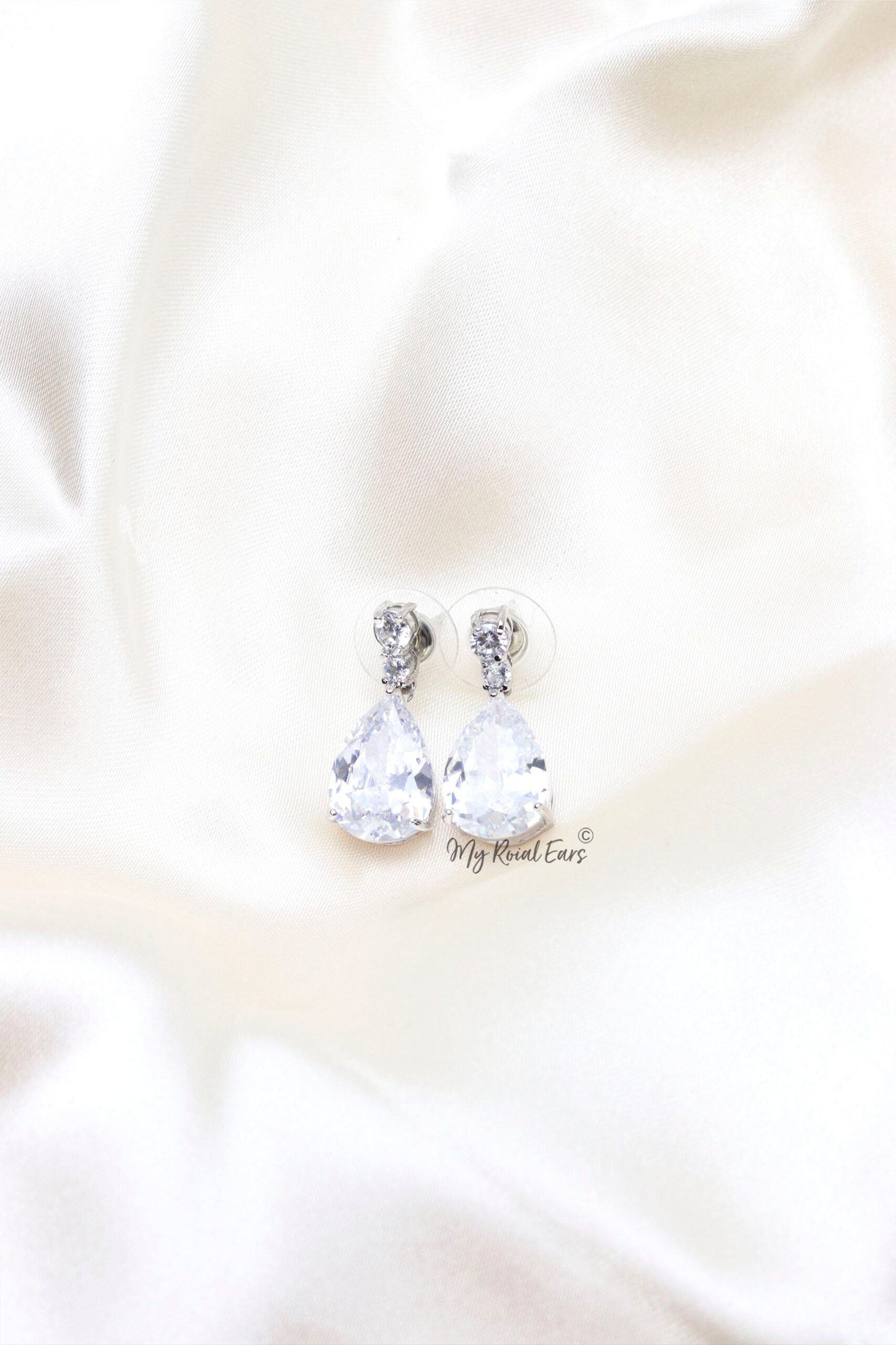Q.ZARA-exquisite sterling silver drop earrings