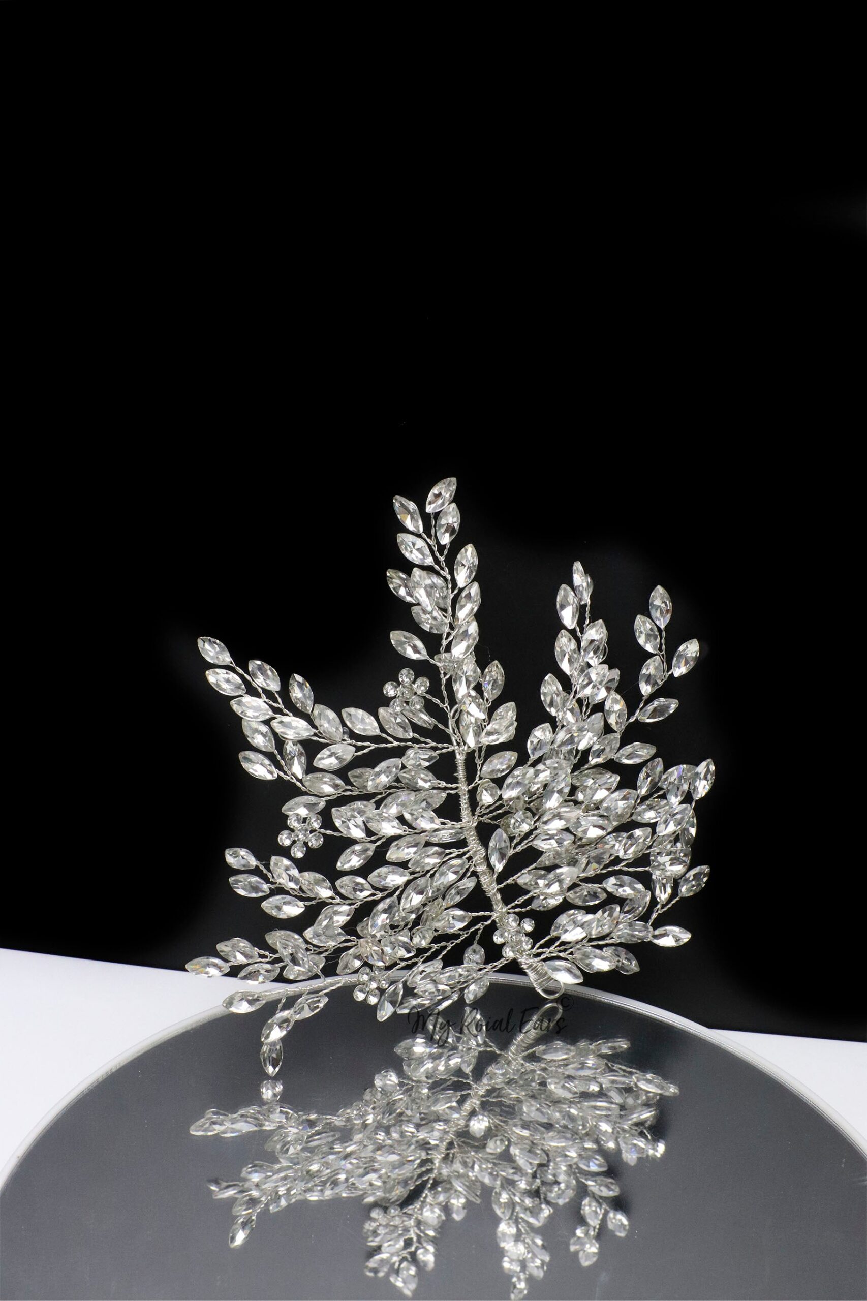 Queen Lovie-pretty crystal bridal headpiece - Image 2