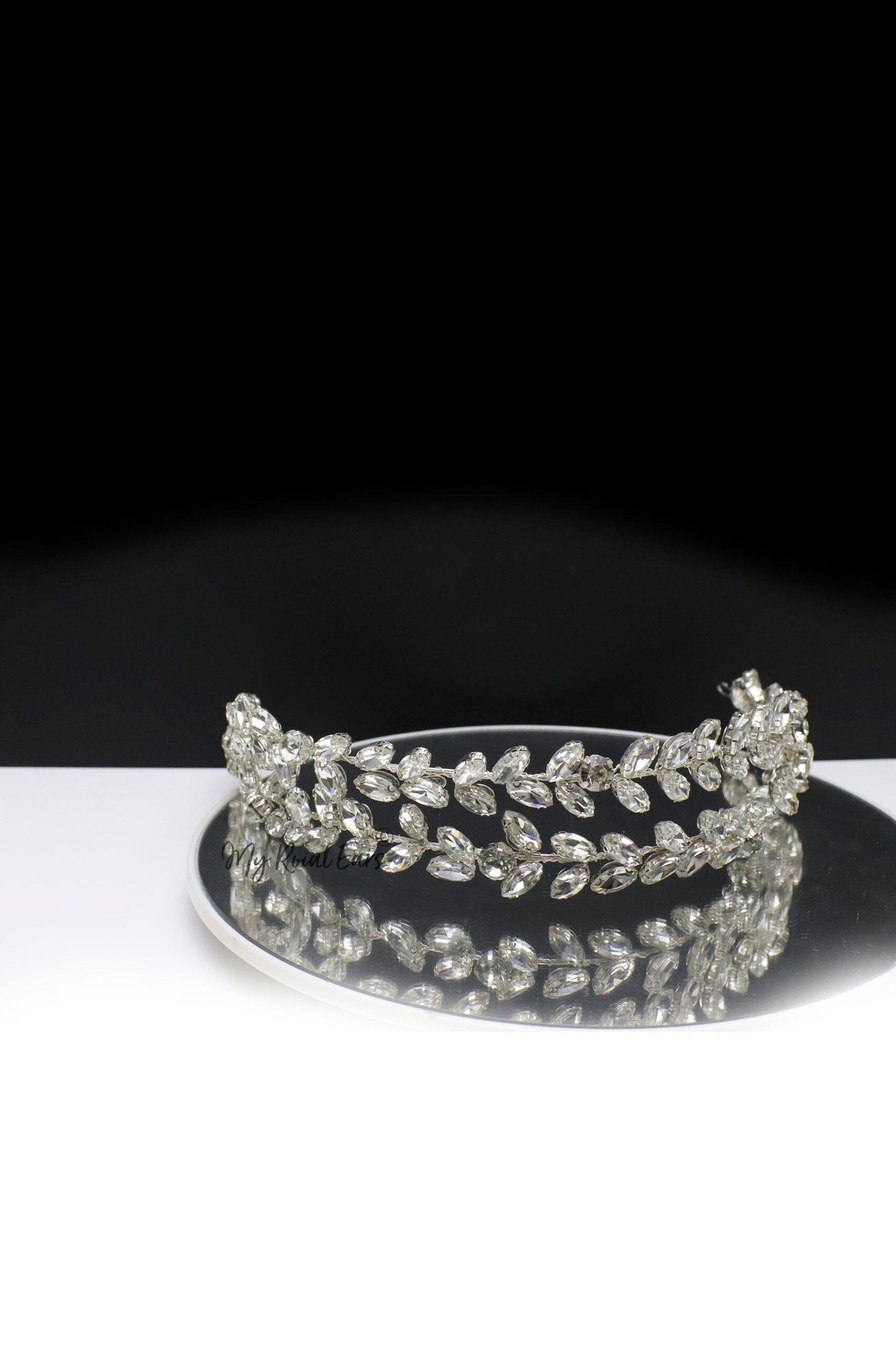 Queen Moria-crystal leaf inspired stunning headpiece - Image 4