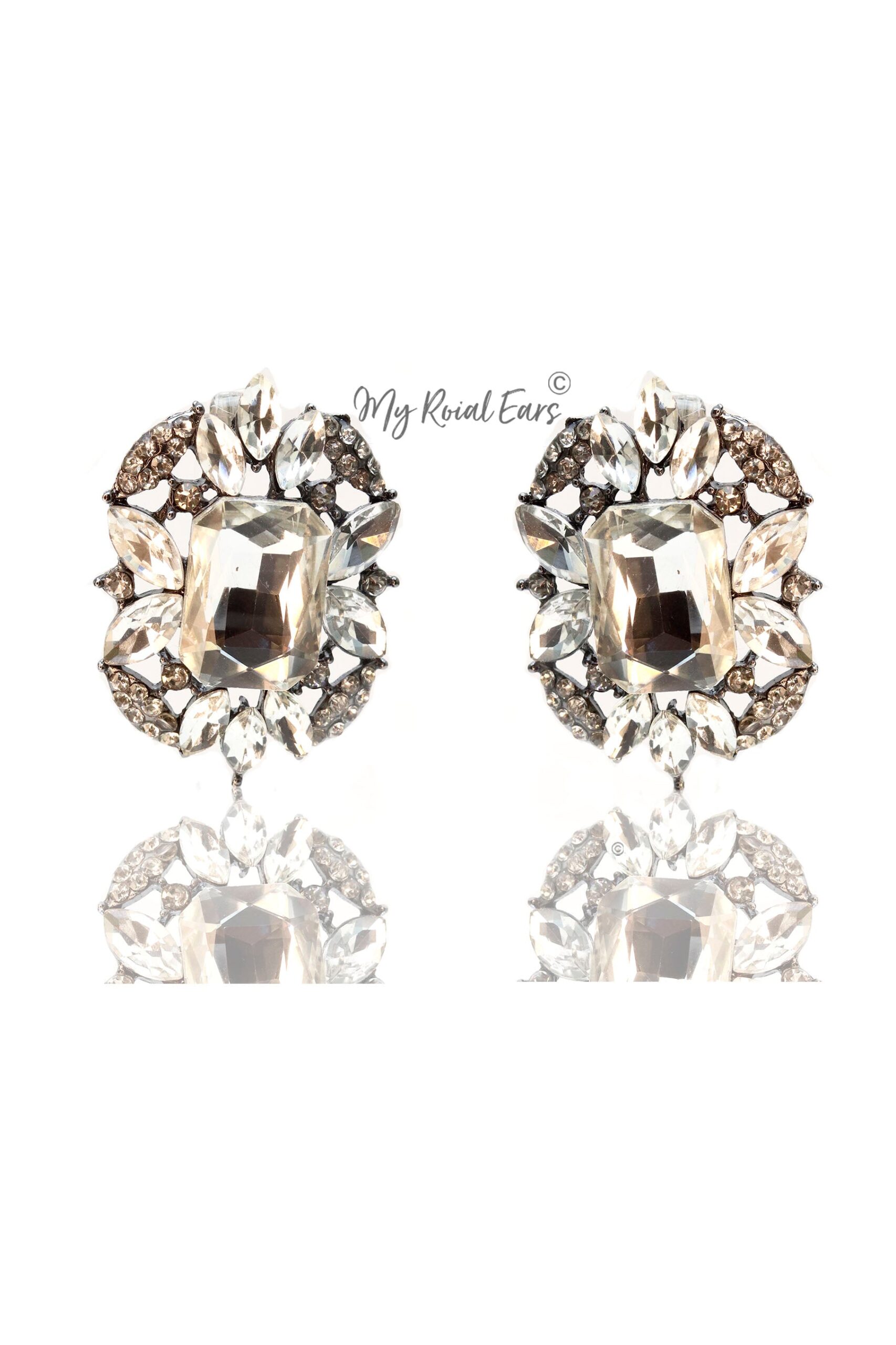 Q.Lovie-graceful and modest statement bridal stud earrings - Image 2