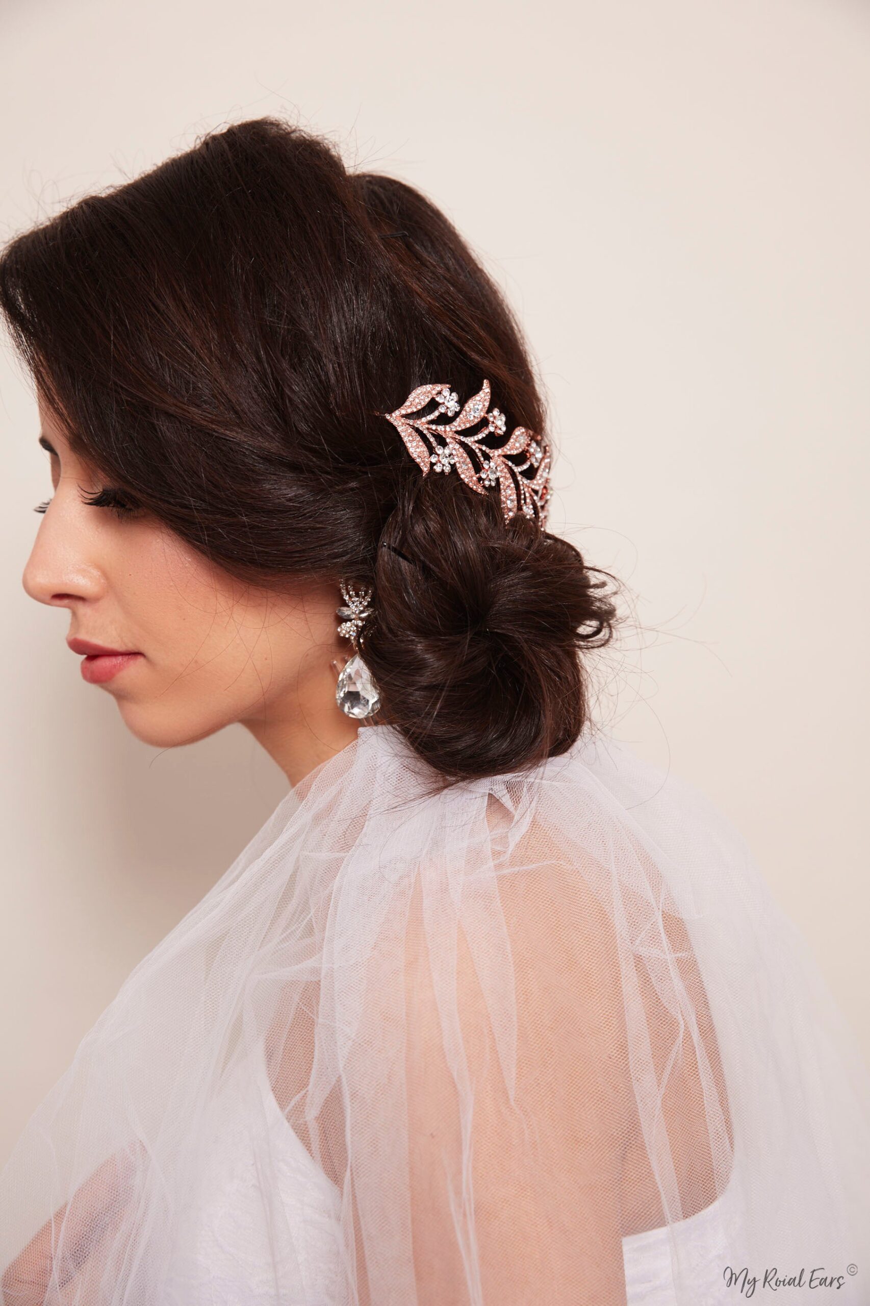 Q.Bridget-crystal stud contemporary bridal earrings - Image 5